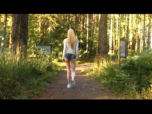❤️ Piękna kobieta porusza się powoli, nie naga wideo ❤️ Beautiful porn at pl.psi-mass.ru ❌